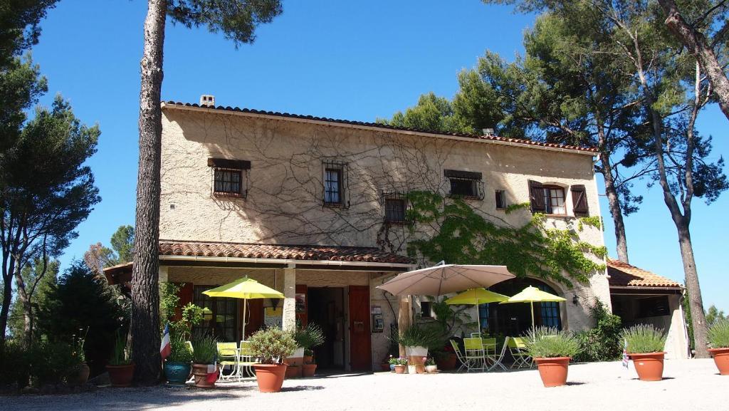 La Cigaliere Hotel Le Beausset Exterior photo